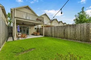 652 E 6th 1/2 St, Houston, TX 77007 - Photo 30
