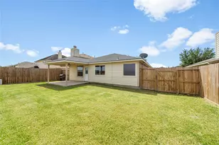 10515 Evergreen St, Baytown, TX 77523 - Photo 24