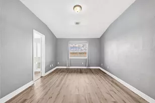 10515 Evergreen St, Baytown, TX 77523 - Photo 16