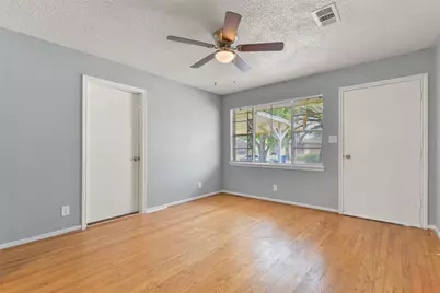 7405 Carver Avenue, Texas City, TX 77591 - Photo 6