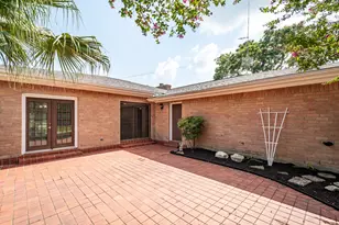 13310 Bay Pl, Beach City, TX 77523 - Photo 8