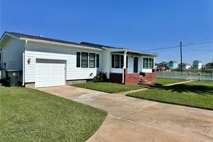 2515 105th St, Galveston, TX 77554 - Photo 1