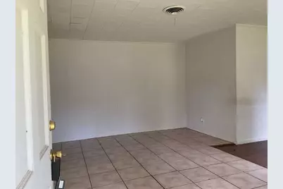 1311 W 6th Street, Freeport, TX 77541 - Photo 2