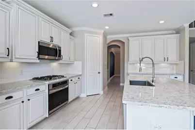 2328 Majestic Fairway Lane, League City, TX 77573 - Photo 14