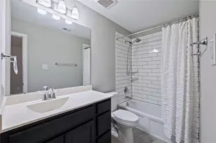 2328 Majestic Fairway Ln, League City, TX 77573 - Photo 26