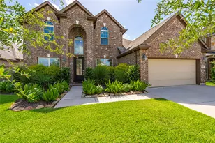 2328 Majestic Fairway Ln, League City, TX 77573 - Photo 4