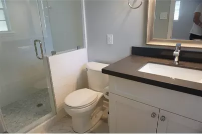 5727 Braesvalley Drive, Houston, TX 77096 - Photo 8