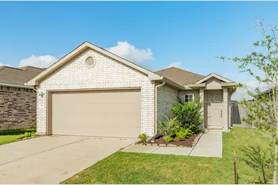 108 Cullen Street, Angleton, TX 77515 - Photo 1