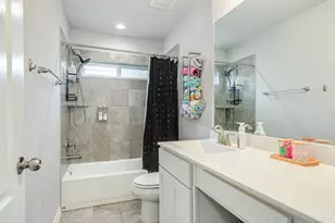 108 Cullen St, Angleton, TX 77515 - Photo 20