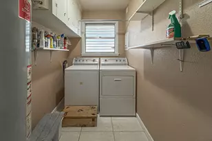22 Willow Ln, Galveston, TX 77551 - Photo 24