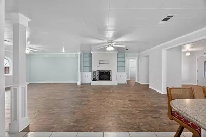 22 Willow Lane, Galveston, TX 77551 - Photo 12