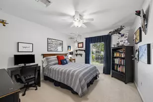 11910 Mighty Redwood Dr, Houston, TX 77059 - Photo 22