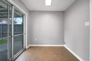 2103 Williamsburg Ct N, League City, TX 77573 - Photo 12