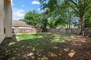 10230 Wildwood Park Ln, Houston, TX 77070 - Photo 34