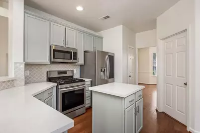 10230 Wildwood Park Lane, Houston, TX 77070 - Photo 10