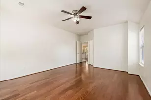 10230 Wildwood Park Ln, Houston, TX 77070 - Photo 20