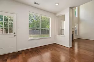 10230 Wildwood Park Ln, Houston, TX 77070 - Photo 14