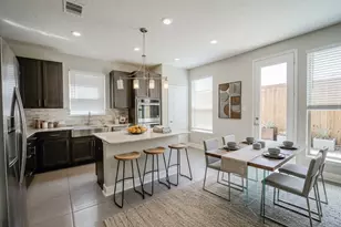 8609 Cedar Brook Point Dr, Houston, TX 77080 - Photo 4