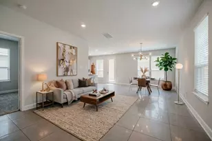 8609 Cedar Brook Point Dr, Houston, TX 77080 - Photo 2