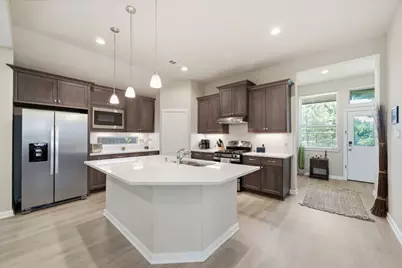 10147 Bayou Oaks Drive, Conroe, TX 77385 - Photo 12
