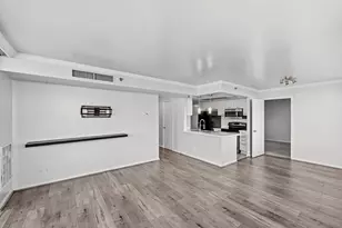 3525 Sage Rd, Houston, TX 77056 - Photo 2