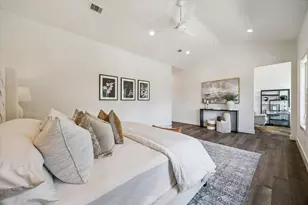 3827 Arlington St, Houston, TX 77018 - Photo 4