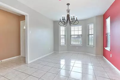 9042 McGallion Road, Houston, TX 77022 - Photo 4