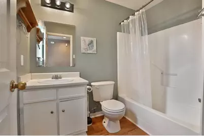 9042 McGallion Road, Houston, TX 77022 - Photo 18