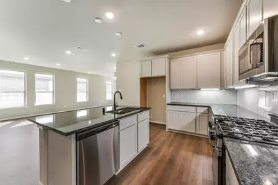 4214 Red Cedar Ring Lane, Pinehurst, TX 77362 - Photo 10