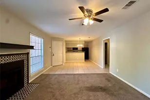 2401 Sycamore Ave, Huntsville, TX 77340 - Photo 20