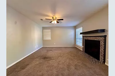 2401 Sycamore Avenue #C2, Huntsville, TX 77340 - Photo 18