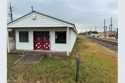 103 Higgins Street, Humble, TX 77338 - Photo 6