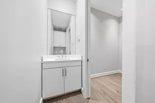 1409 Post Oak Blvd, Houston, TX 77056 - Photo 24
