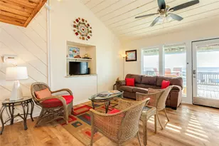 12520 E Buena Vista Dr, Galveston, TX 77554 - Photo 16