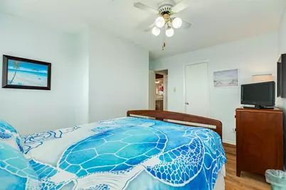 12520 E Buena Vista Drive, Galveston, TX 77554 - Photo 32