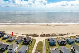 12520 E Buena Vista Dr, Galveston, TX 77554 - Photo 6