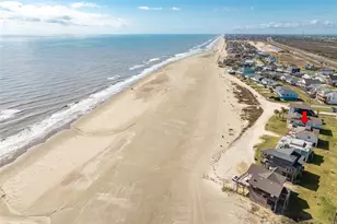 12520 E Buena Vista Dr, Galveston, TX 77554 - Photo 8