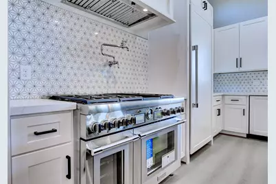 637 Bay Vista Drive, Seabrook, TX 77586 - Photo 18