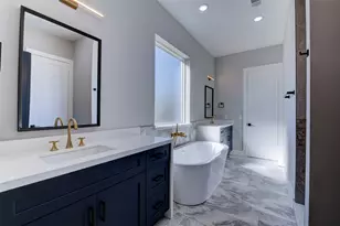 637 Bay Vista Dr, Seabrook, TX 77586 - Photo 46