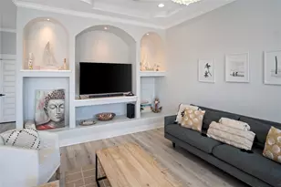 962 Meynig Dr, Crystal Beach, TX 77650 - Photo 12