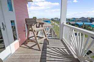 962 Meynig Dr, Crystal Beach, TX 77650 - Photo 38