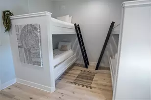 962 Meynig Dr, Crystal Beach, TX 77650 - Photo 28