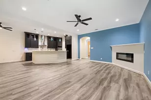 11715 Creek View Ln, Conroe, TX 77385 - Photo 10