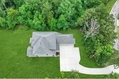11715 Creek View Lane, Conroe, TX 77385 - Photo 4