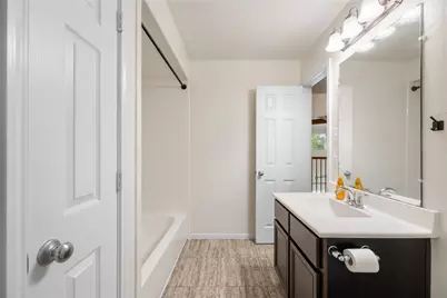 4502 Sunrise Road, Baytown, TX 77523 - Photo 26