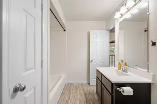 4502 Sunrise Rd, Baytown, TX 77523 - Photo 26