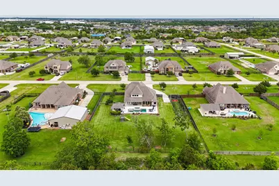 4502 Sunrise Road, Baytown, TX 77523 - Photo 40