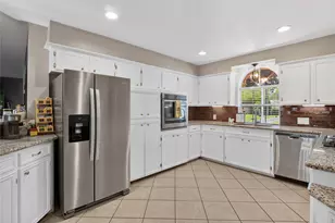 5451 Apple Blossom Ln, Friendswood, TX 77546 - Photo 22