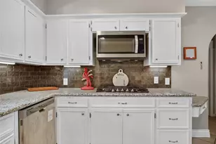 5451 Apple Blossom Ln, Friendswood, TX 77546 - Photo 28