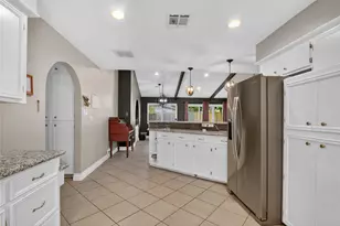 5451 Apple Blossom Ln, Friendswood, TX 77546 - Photo 26